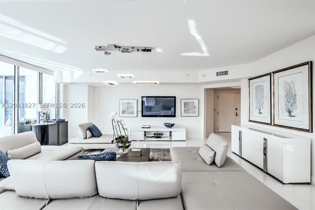 3535 S OCEAN DR 705, Hollywood, FL 33019
