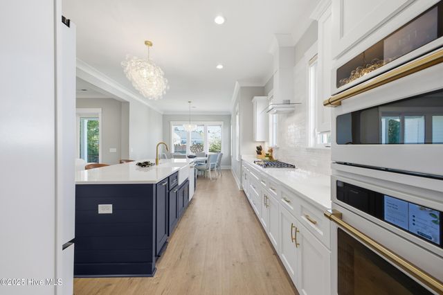 633 Bedminister Lane, Wilmington, NC 28405