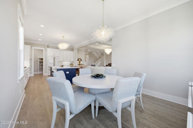 633 Bedminister Lane, Wilmington, NC 28405