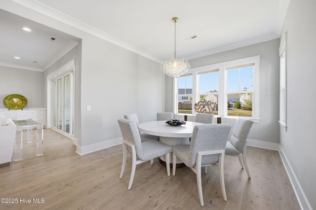 633 Bedminister Lane, Wilmington, NC 28405