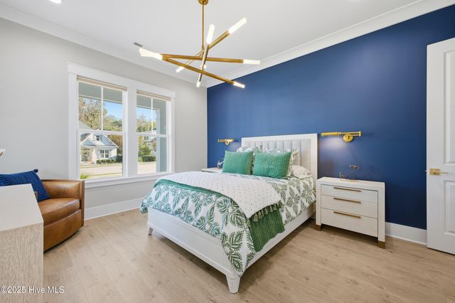 633 Bedminister Lane, Wilmington, NC 28405