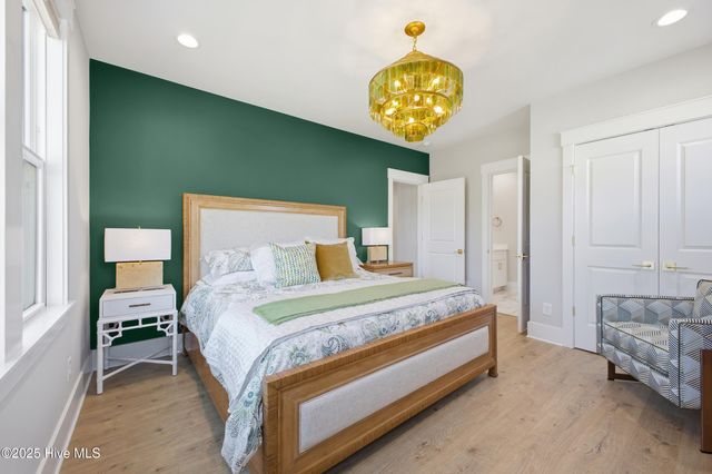 633 Bedminister Lane, Wilmington, NC 28405