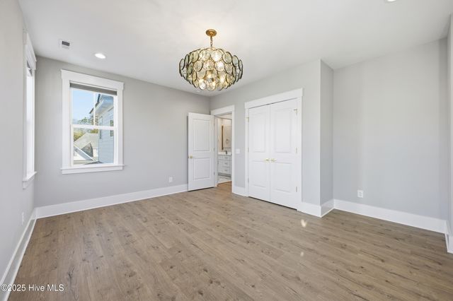 633 Bedminister Lane, Wilmington, NC 28405