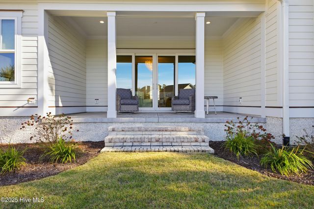 633 Bedminister Lane, Wilmington, NC 28405