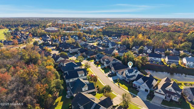 633 Bedminister Lane, Wilmington, NC 28405