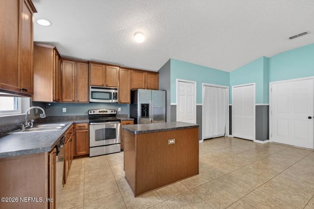 161 N TWIN MAPLE Road, St. Augustine, FL 32084