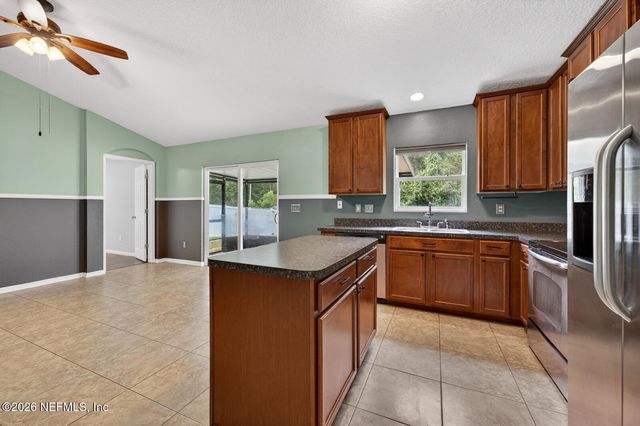 161 N TWIN MAPLE Road, St. Augustine, FL 32084