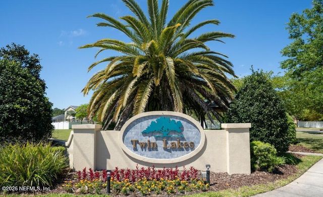 161 N TWIN MAPLE Road, St. Augustine, FL 32084