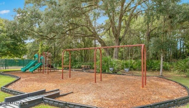 161 N TWIN MAPLE Road, St. Augustine, FL 32084