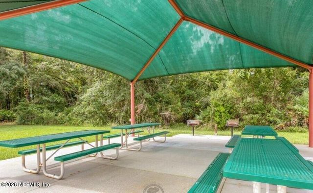 161 N TWIN MAPLE Road, St. Augustine, FL 32084