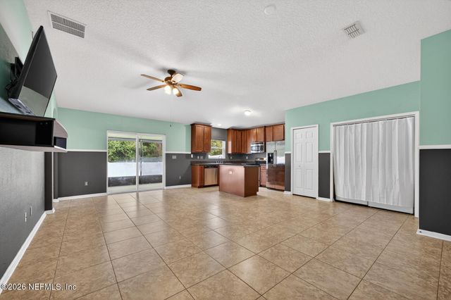 161 N TWIN MAPLE Road, St. Augustine, FL 32084