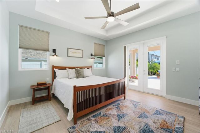 526 104th AVE N, Naples, FL 34108