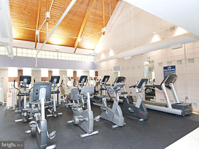 17 VILLAGE GREEN DR, Ocean View, DE 19970