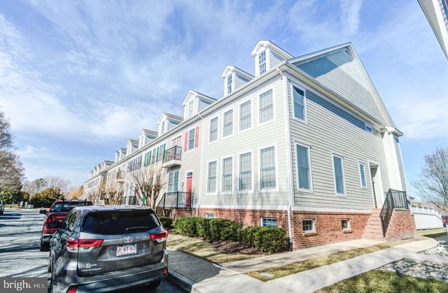 17 VILLAGE GREEN DR, Ocean View, DE 19970