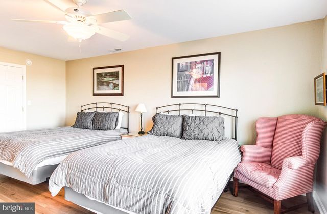 17 VILLAGE GREEN DR, Ocean View, DE 19970