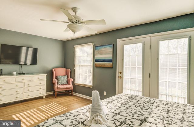 17 VILLAGE GREEN DR, Ocean View, DE 19970