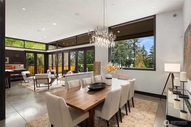 10314 SE 25th Street, Bellevue, WA 98004