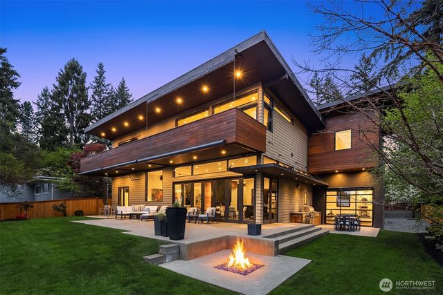 10314 SE 25th Street, Bellevue, WA 98004