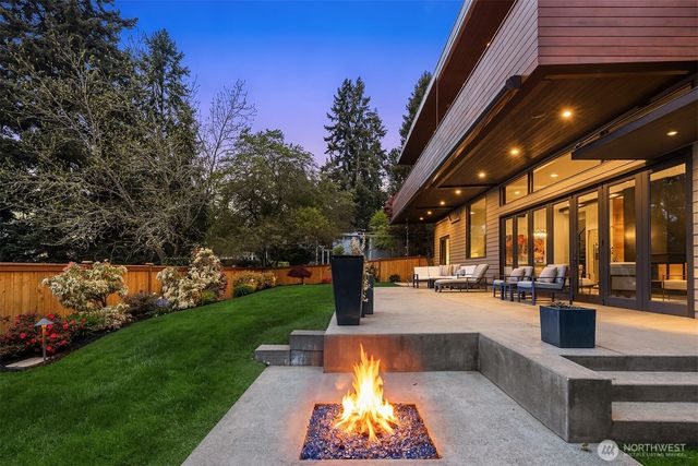10314 SE 25th Street, Bellevue, WA 98004