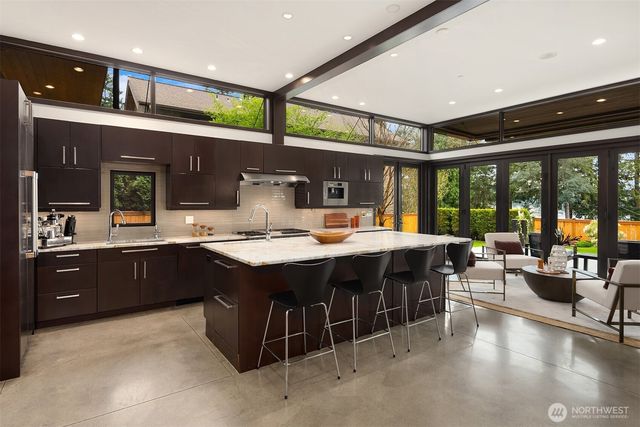 10314 SE 25th Street, Bellevue, WA 98004