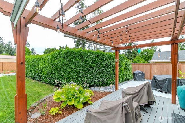 9610 Oak Lane SW, Lakewood, WA 98499