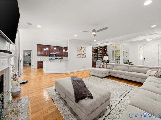 12713 Erinton Ter, Chesterfield, VA 23838