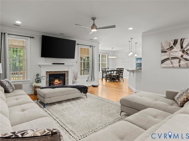 12713 Erinton Ter, Chesterfield, VA 23838