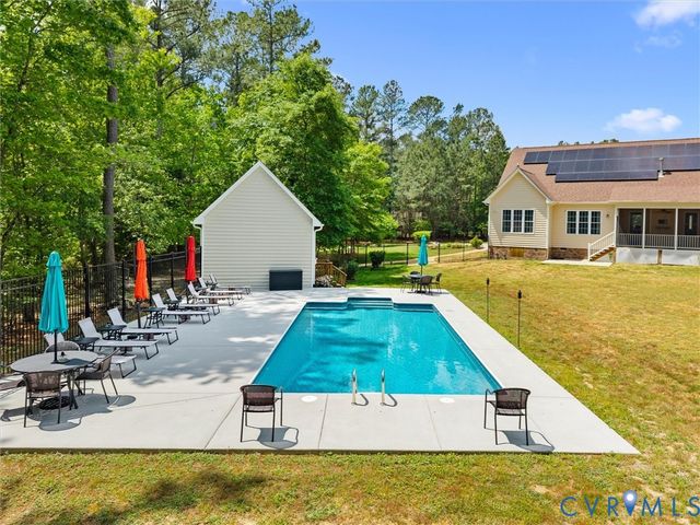 12713 Erinton Ter, Chesterfield, VA 23838