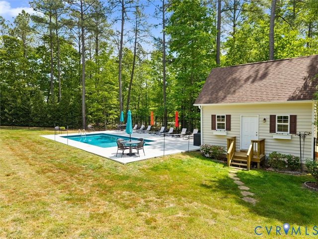 12713 Erinton Ter, Chesterfield, VA 23838