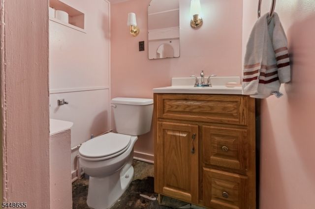 30 Bremond St, Belleville Twp., NJ 07109