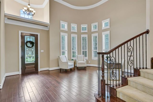 2304 Halls Creek Court, Friendswood, TX 77546