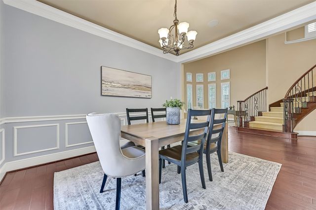 2304 Halls Creek Court, Friendswood, TX 77546