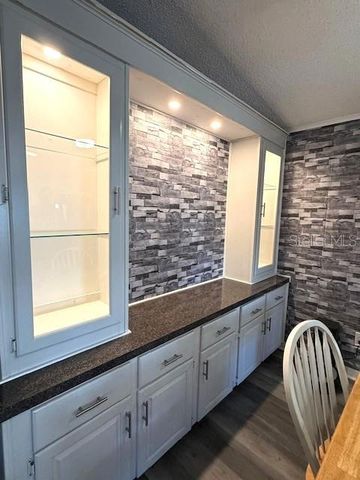 1001 Starkey Rd. Lot 731 CURACAO, Largo, FL 33771