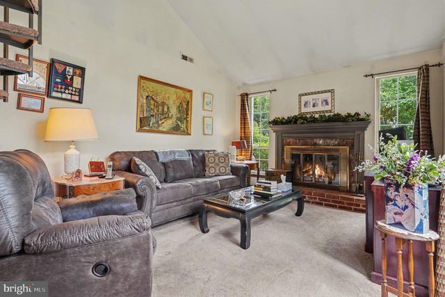 255 WOOD STREAM CT, Langhorne, PA 19047