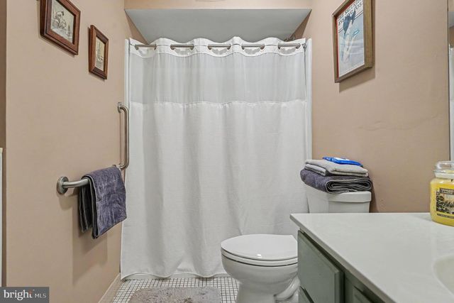 255 WOOD STREAM CT, Langhorne, PA 19047