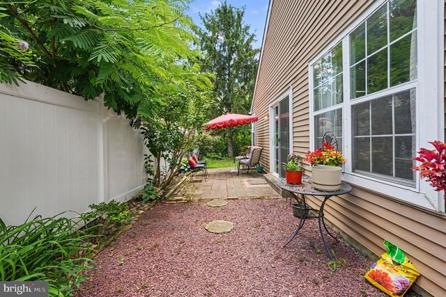 255 WOOD STREAM CT, Langhorne, PA 19047