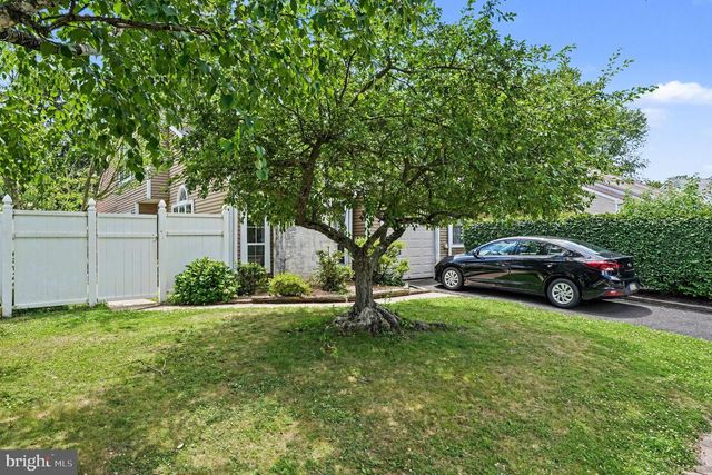 255 WOOD STREAM CT, Langhorne, PA 19047