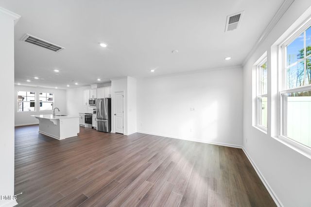 2304 Oakwood Meadows Court, Raleigh, NC 27604