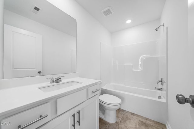 2304 Oakwood Meadows Court, Raleigh, NC 27604