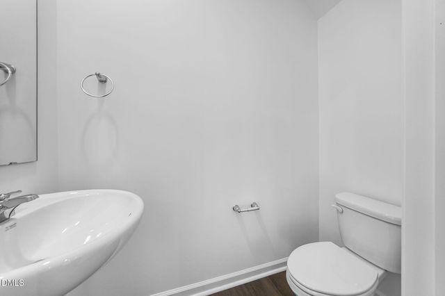 2304 Oakwood Meadows Court, Raleigh, NC 27604