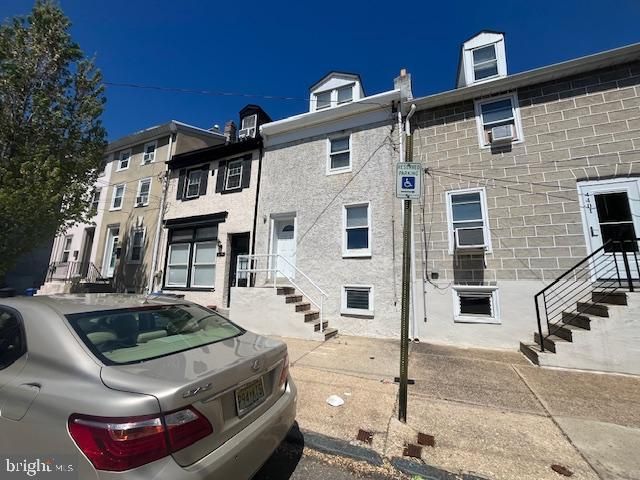 4401 BAKER ST, Philadelphia, PA 19127