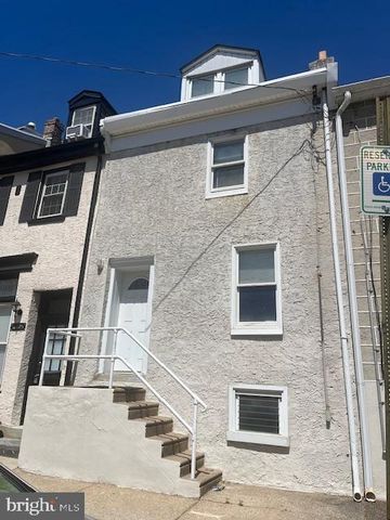 4401 BAKER ST, Philadelphia, PA 19127