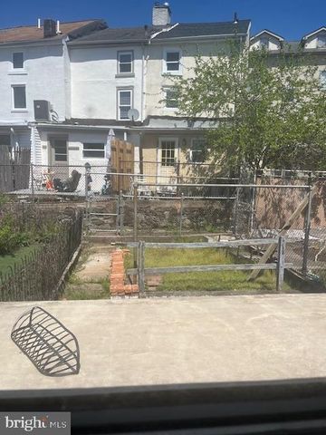 4401 BAKER ST, Philadelphia, PA 19127
