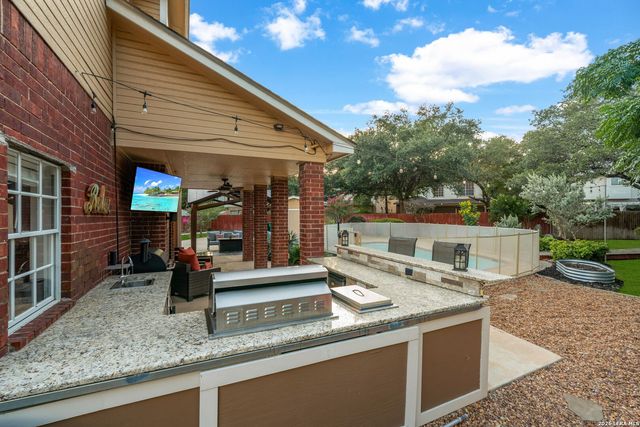 16507 Pembranch, San Antonio, TX 78240