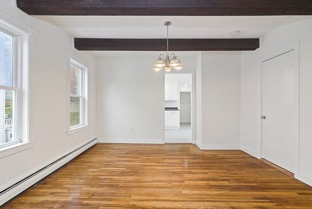 54 Montrose 2, Somerville, MA 02143