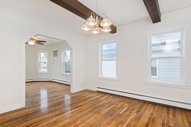 54 Montrose 2, Somerville, MA 02143
