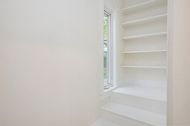 54 Montrose 2, Somerville, MA 02143