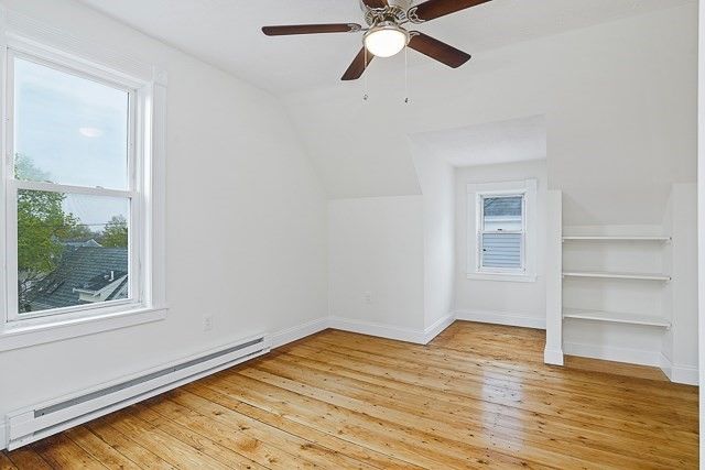 54 Montrose 2, Somerville, MA 02143