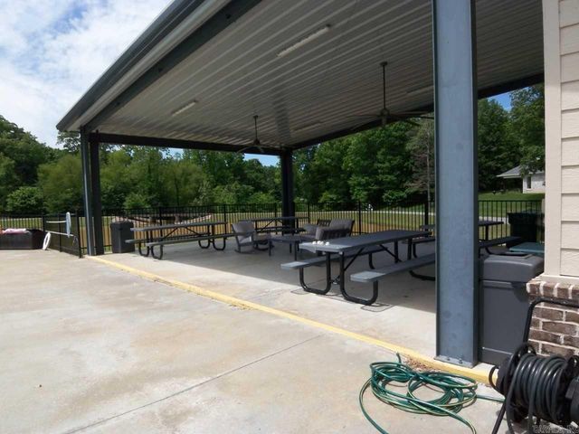 1519 SAWTOOTH, Benton, AR 72019