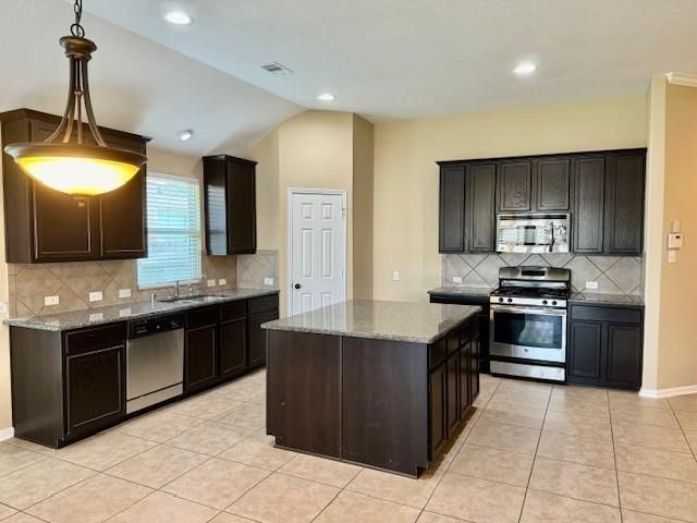 21914 Cascade Hollow, Spring, TX 77379